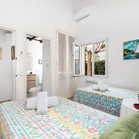 Bini Yaya - Cap Den Font * Sant Lluís