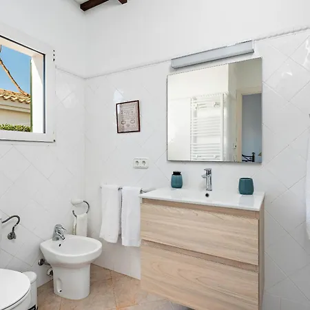 Bini Yaya - Cap Den Font *