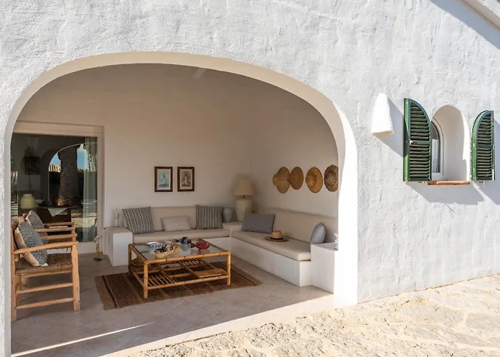 Bini Yaya - Cap Den Font * Sant Lluís